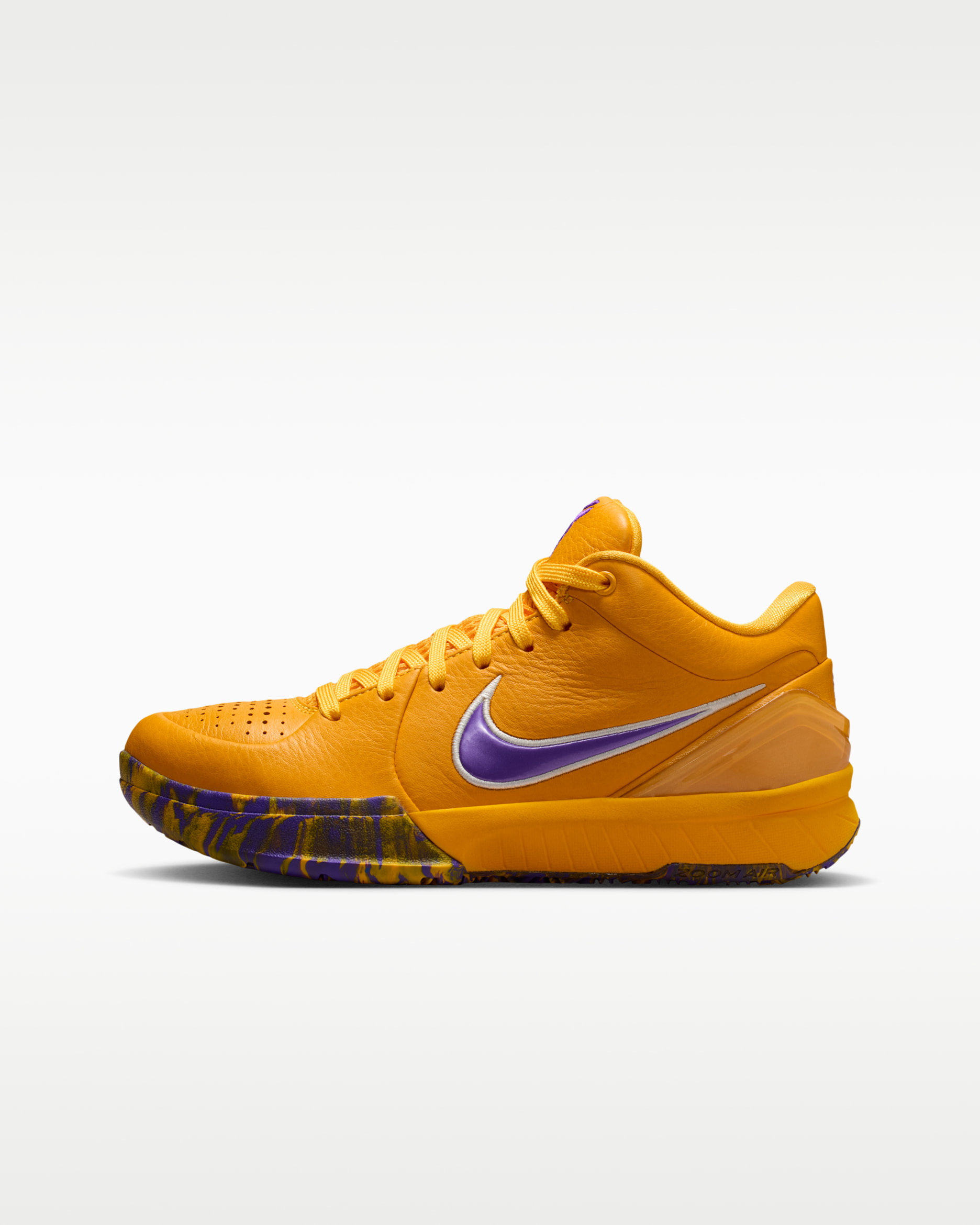 ナイキ NIKE コービー4 バスケットボールシューズ KOBE4 NIKE公式】コービー 4 ジュニア バスケットボールシューズ.オンライン